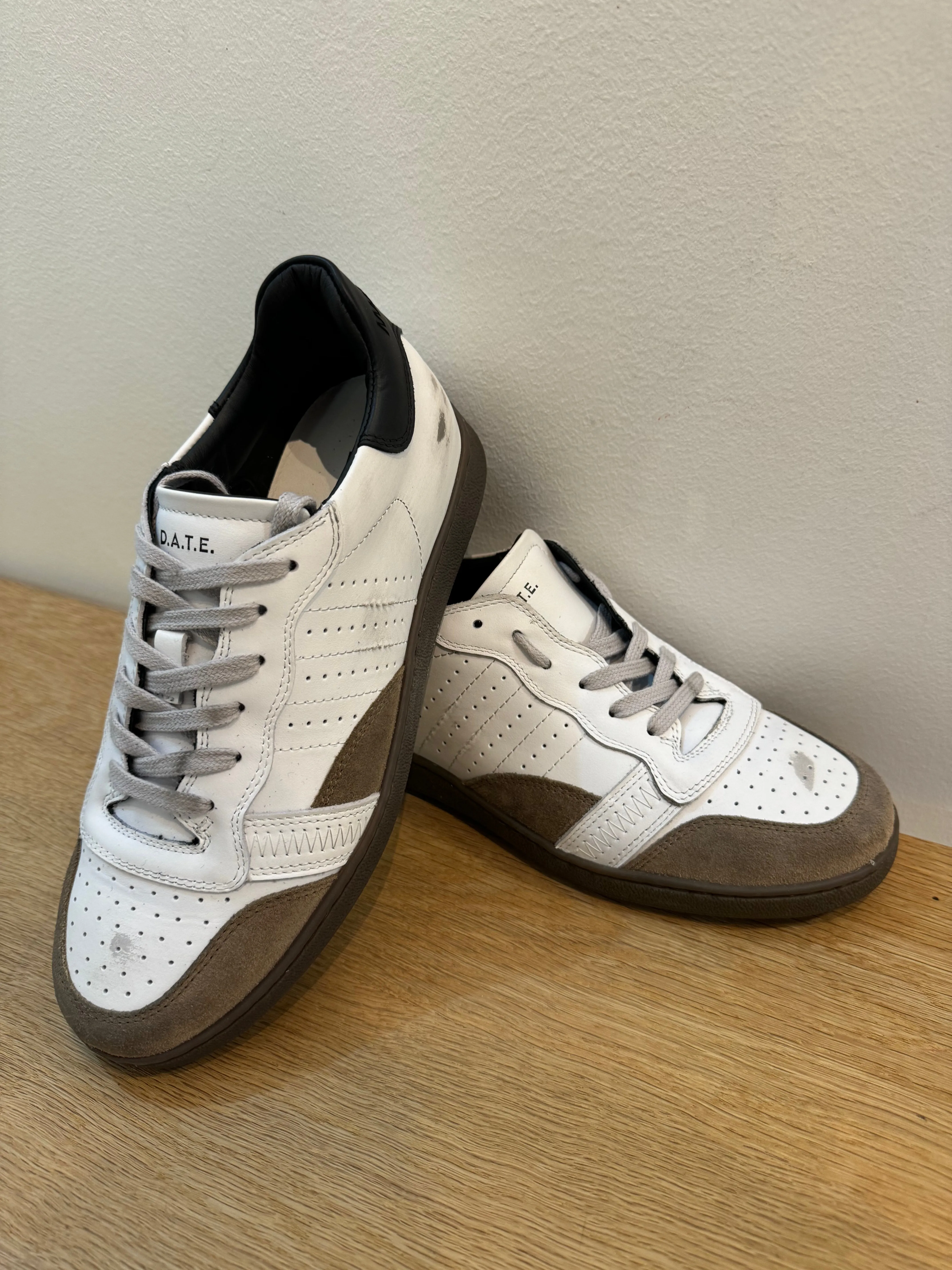 D.A.T.E Sporty Low White Taupe Sneaker