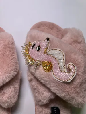 Seahorse Cross Slipper Pink